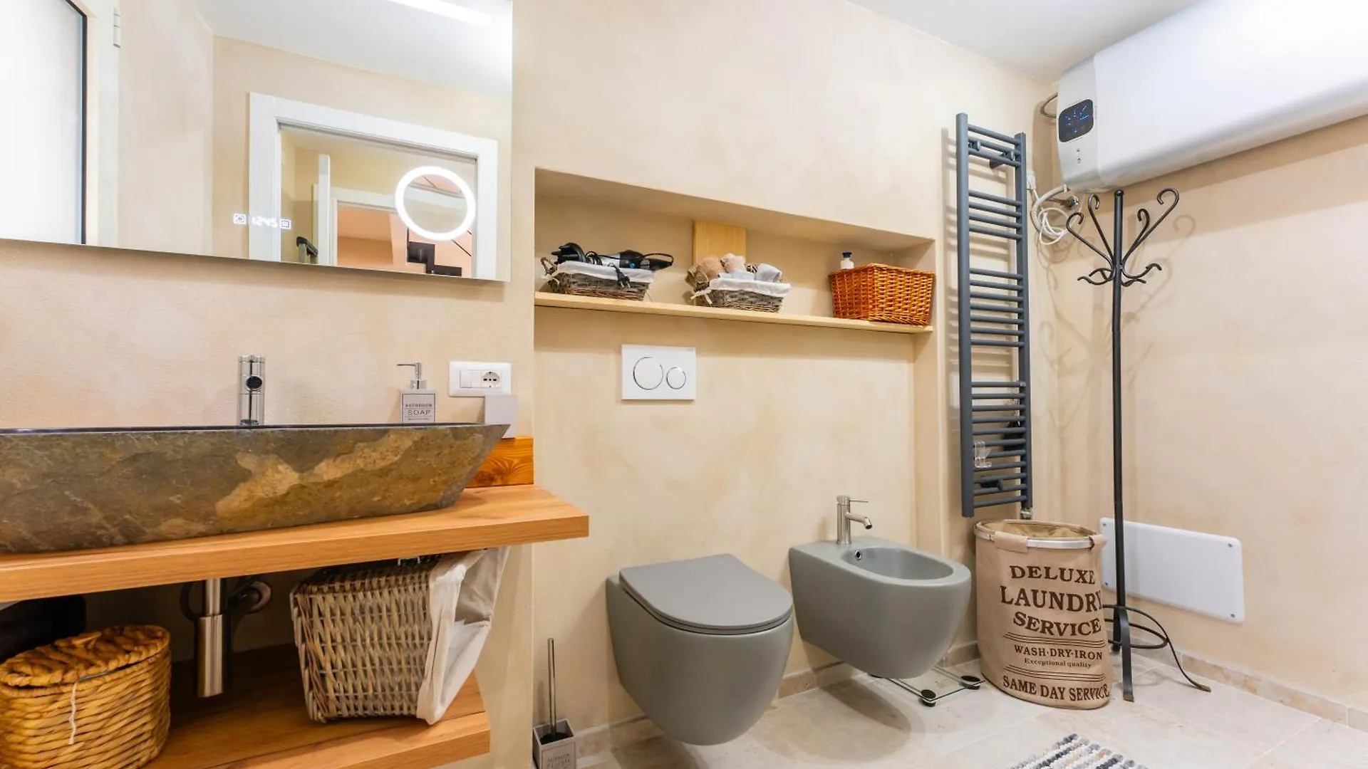 Simoarno Home Cagliari Apartment